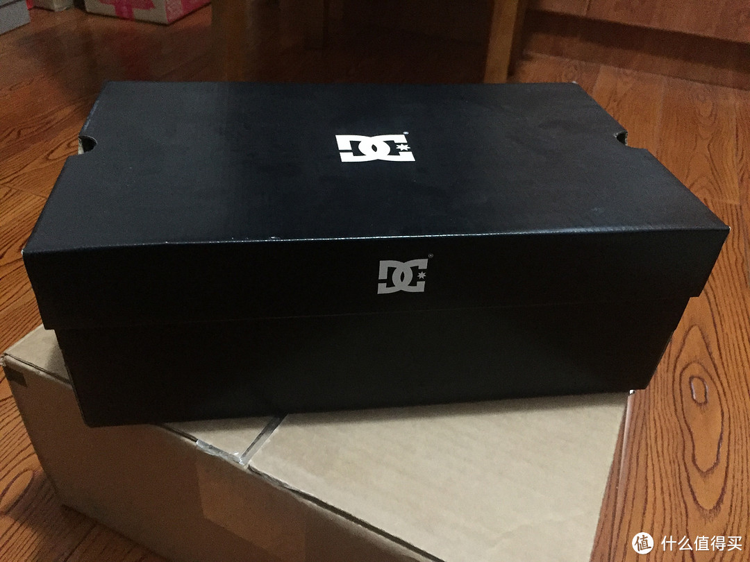 DC Men's Heathrow SE Casual Skate Shoe 开箱