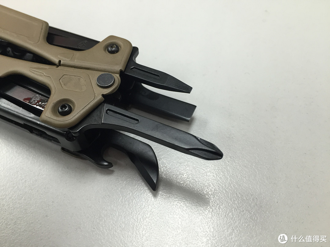 细节令人失望：Leatherman 莱泽曼 OHT 工具钳晒单