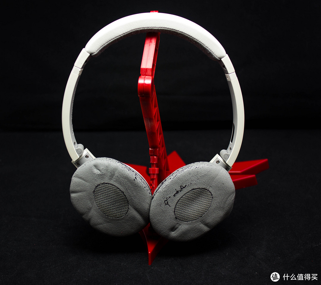 头戴式耳机分享（Bose OE2i；Beats By Dr.Dre；铁三角ATH-ES7等）