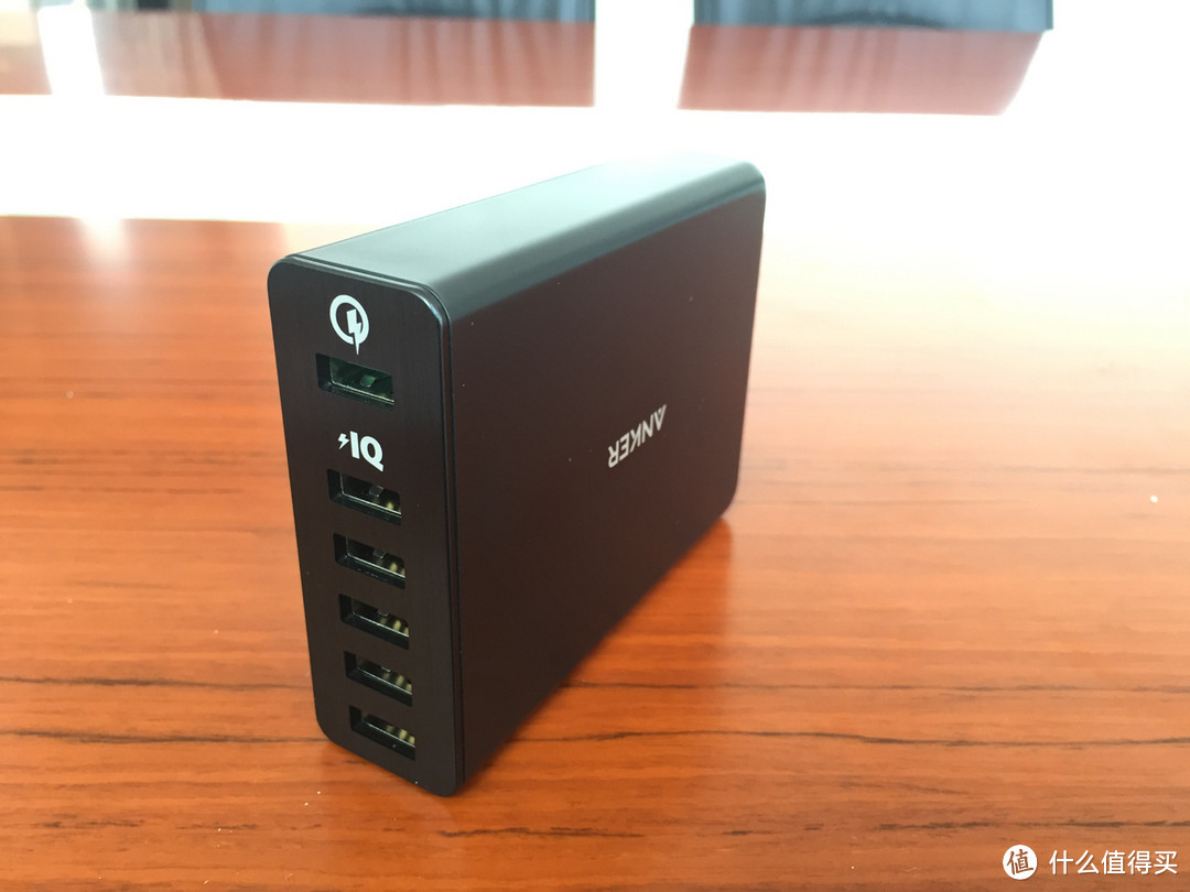 妈妈再也不用担心我的设备充电了!----Anker QC2.0 快充三件套装组合众测体验