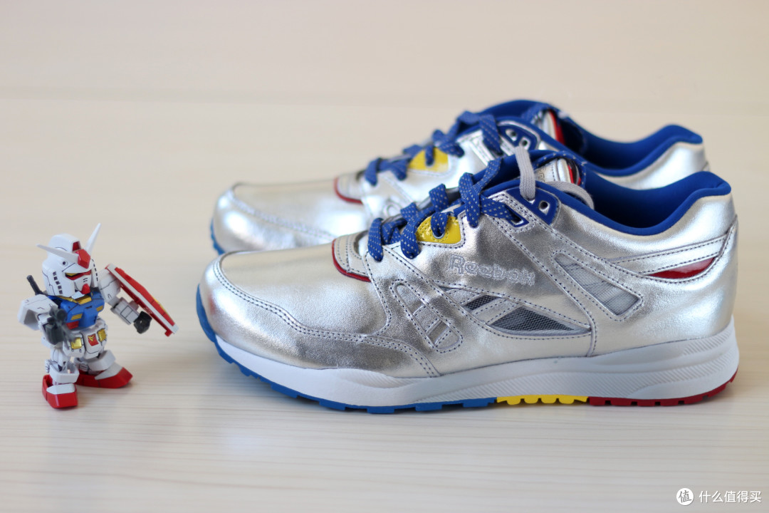 Reebok锐步 Ventilator x Gundam高达运动鞋
