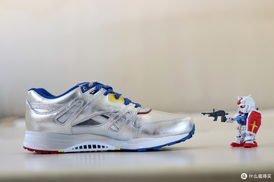 Reebok锐步 Ventilator x Gundam高达运动鞋