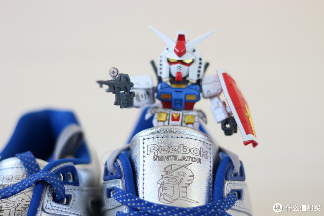 Reebok锐步 Ventilator x Gundam高达运动鞋