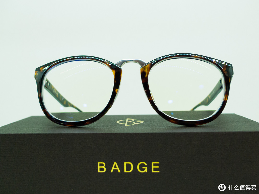 初次参加众测badge必要眼镜钛金属系列线上配镜体验