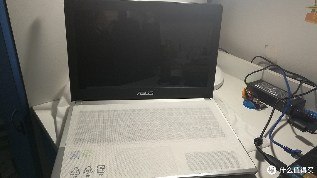 #本站首晒# 足够使用的一款笔记本 — ASUS 华硕 X450J 笔记本电脑 开箱