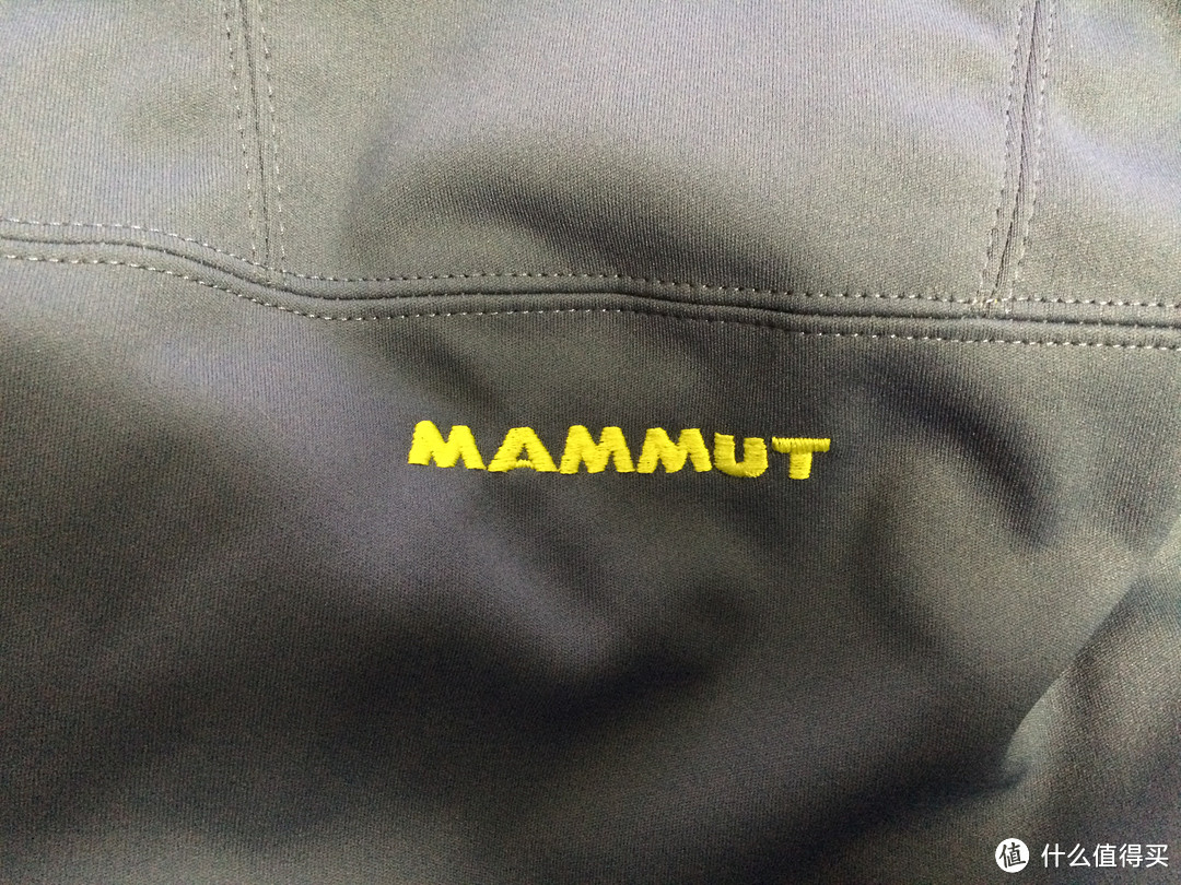 #闲值故事#Mammut Ultimate Hooded 猛犸象极限软壳 帅气开箱
