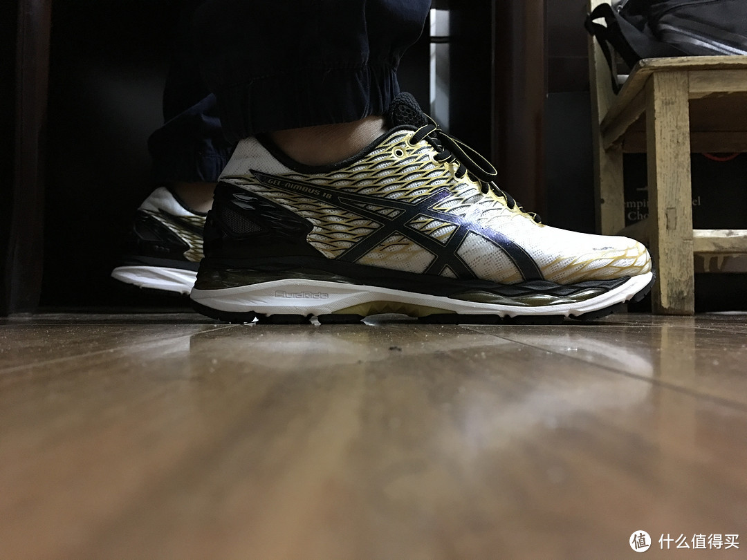 ASICS 亚瑟士 GEL-NIMBUS 18 男士缓震跑鞋开箱