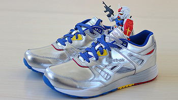 Reebok锐步 Ventilator x Gundam高达运动鞋