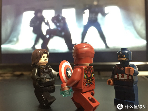 乐高 76051 《美国队长:内战》 超级英雄机场大