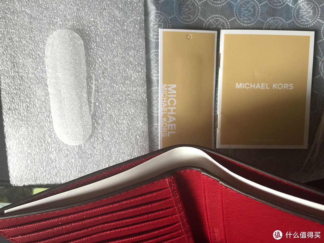 梅西支付宝直邮 MICHAEL Michael Kors Jet Set Travel 护照钱包