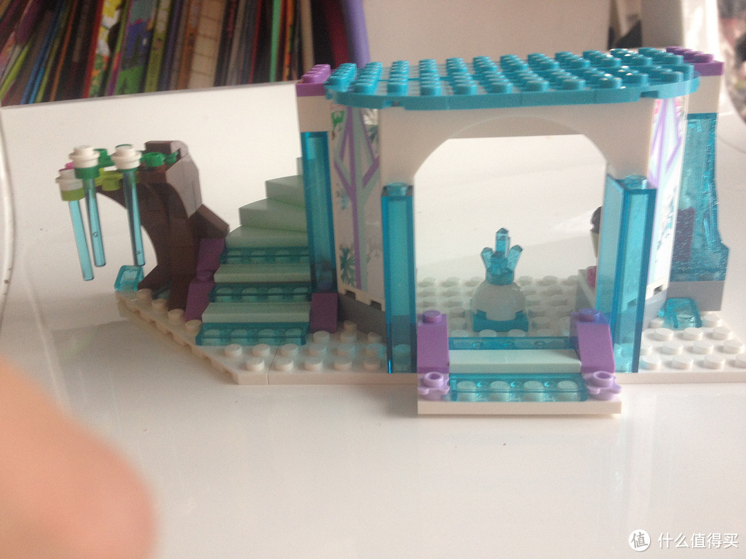和孩子一起玩乐高：LEGO 乐高 41062 迪士尼公主系列 爱莎的闪耀冰雪城堡