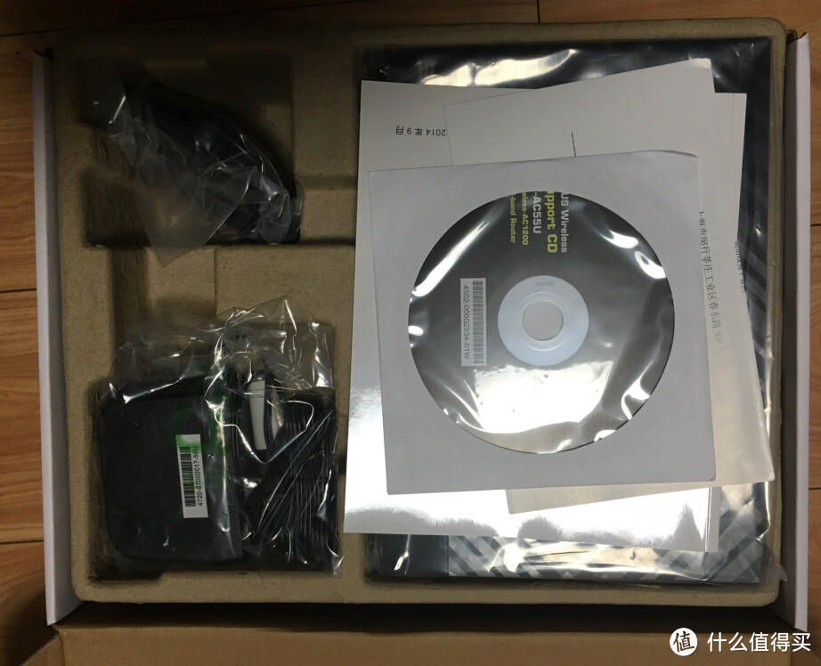 看起来很美好——ASUS 华硕 RT-AC55U 1200M AC双频智能无线路由器