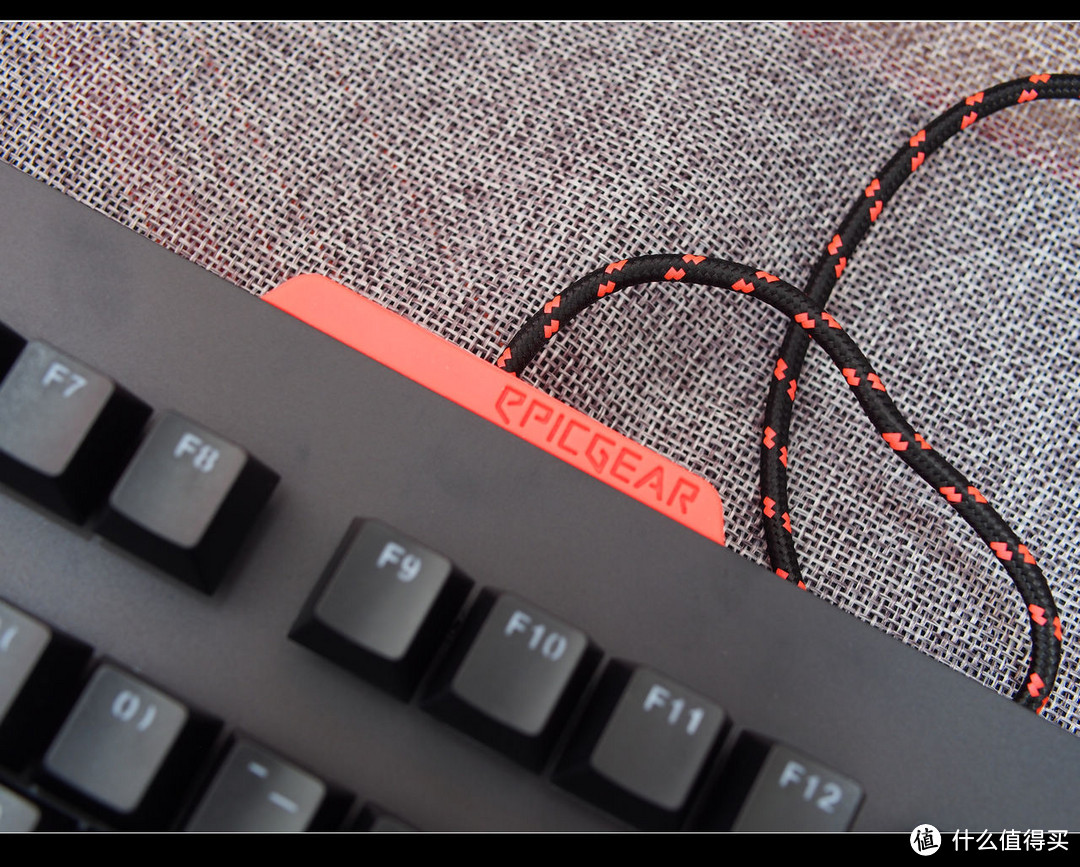好玩的机械键盘——Epicgear 异极 EG战魔者可换轴机械键盘