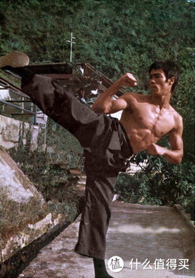 万代 Bruce Lee 80后的回忆之李小龙情节