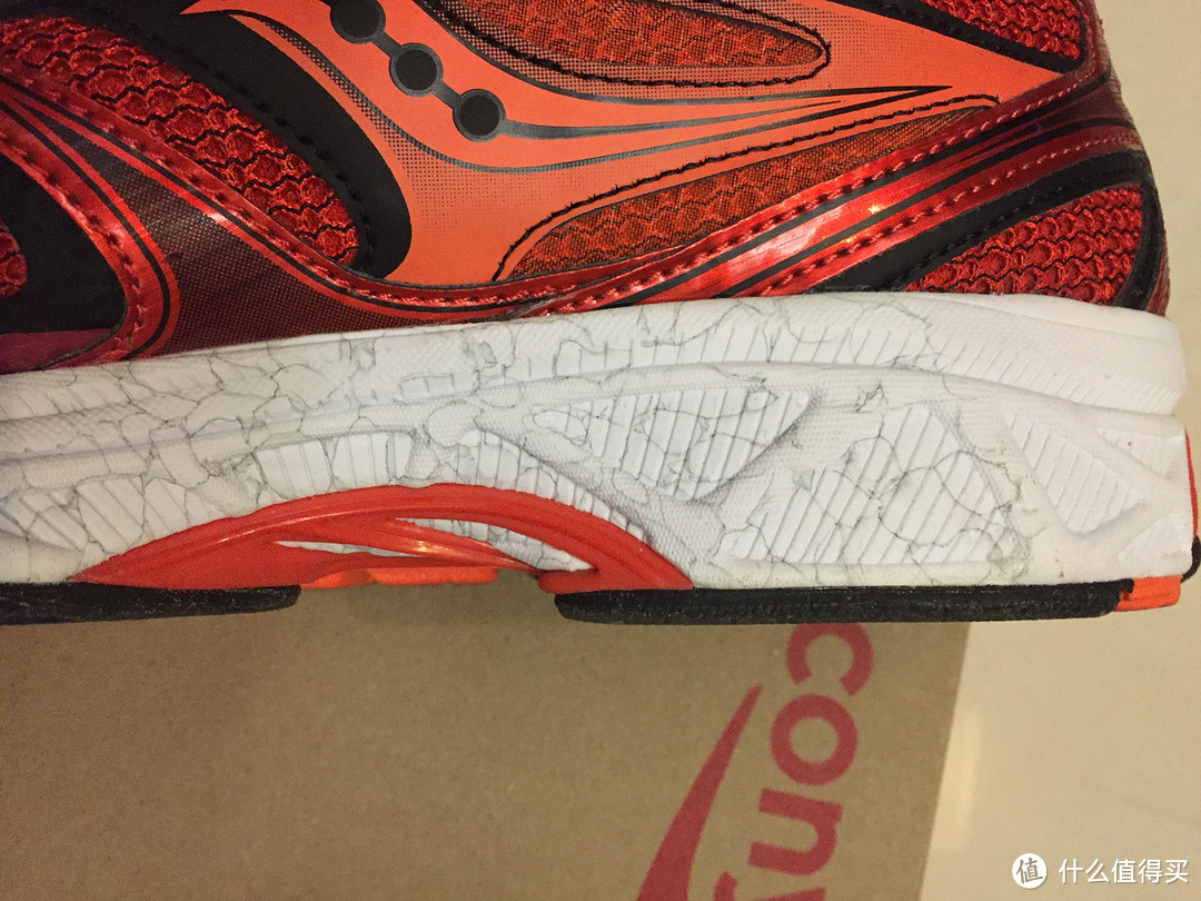 另一种脚感：saucony guide8 男款次*级稳定系 跑鞋  开箱及使用