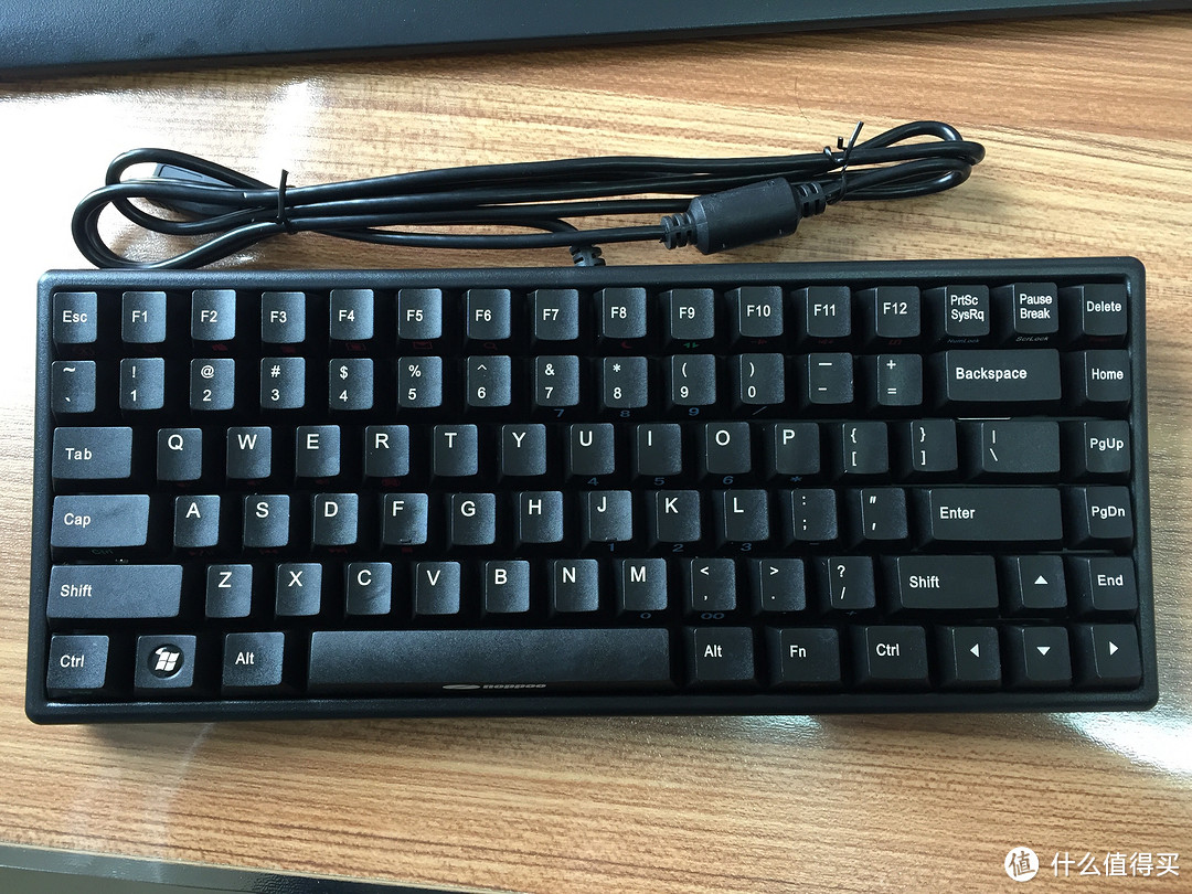 Leopold FC750R 白色红轴 机械键盘