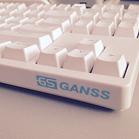 用过就再也回不去——GANSS 高斯 GS87 机械键盘白色红轴使用报告