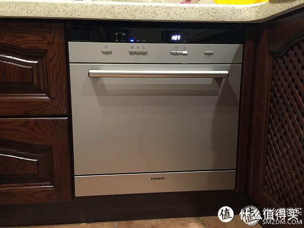 2017新款 SIEMENS 西门子 SK23E810TI 洗碗机老厨房改造安装方法探讨