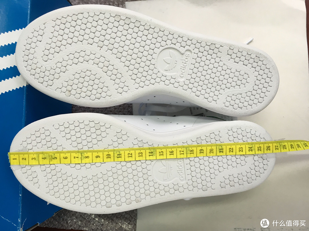 adidas Stan Smith 少年款复刻网球鞋开箱