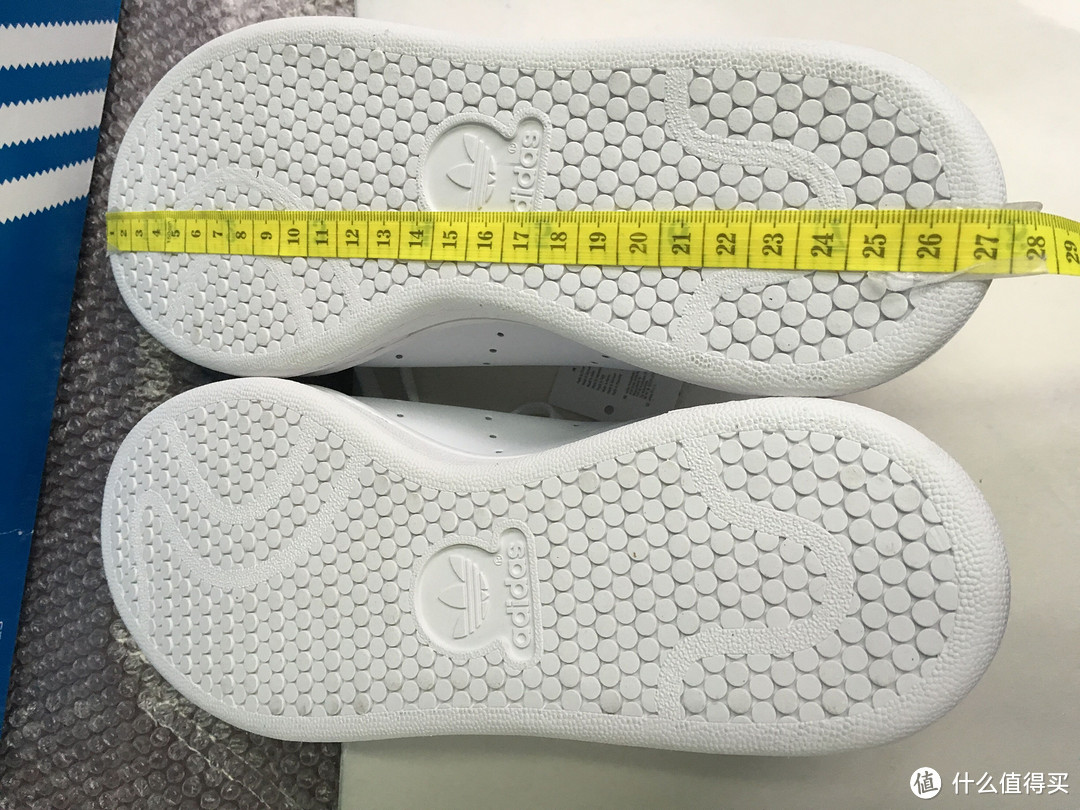 adidas Stan Smith 少年款复刻网球鞋开箱