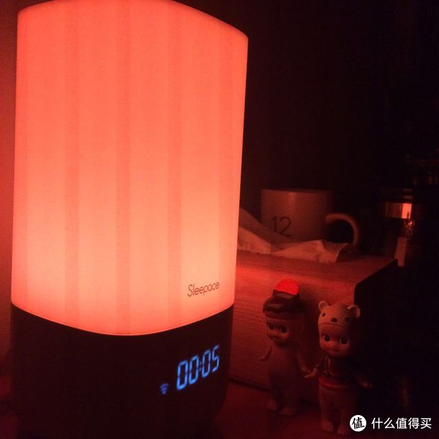 刺眼的青春宣告沉默：Sleepace 享睡 Nox 智能助眠灯众测报告