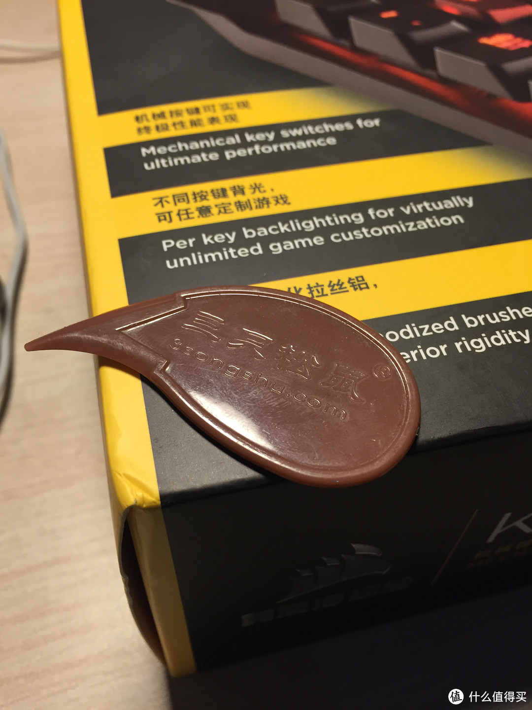 好价入手 Corsair 海盗船 K70 红光红轴 机械键盘 开箱体验