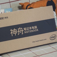 神舟 战神 K660D-i7D1 游戏本开箱晒物(显示屏|接口|散热口|键盘)