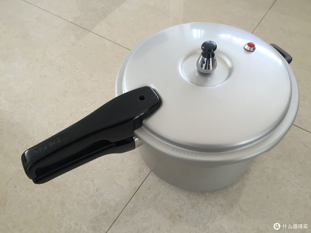 苏泊尔传统压力锅开箱晒单 压力锅什么牌子最好 什么值得买