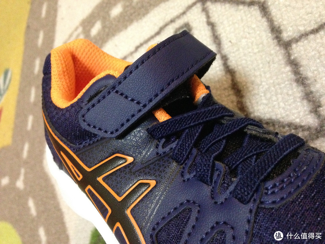 ASICS 亚瑟士 Pre-Upcourt Ps 魔术贴童鞋（顺便批一批毛毛虫）