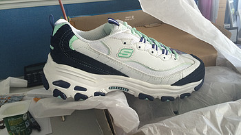 Skechers 斯凯奇 白色熊猫鞋简单开箱