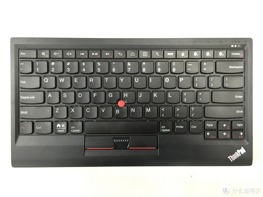 ThinkPad 小红点多功能蓝牙键盘 外观