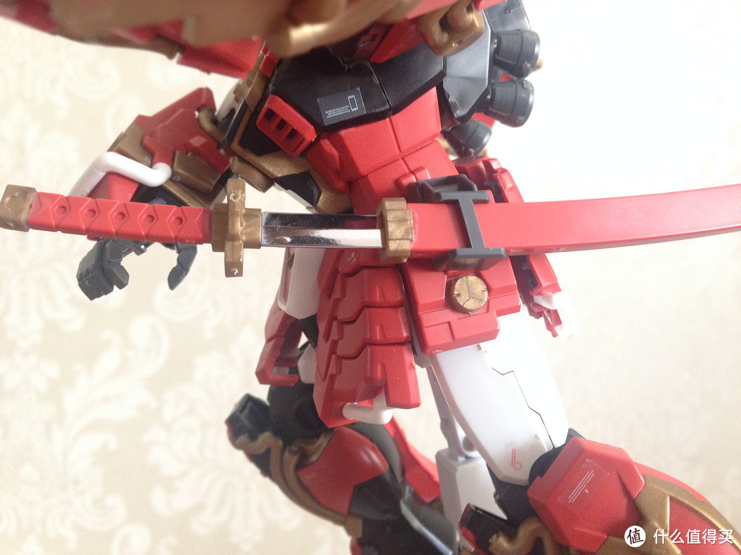 万代 BANDAI 模型：1/100 MG 真武者顽太无敢达