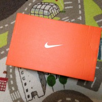 耐克 Flyknit Lunar 3 跑鞋开箱总结(鞋头|鞋面|中底)