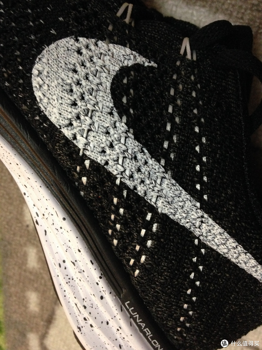 Nike Flyknit Lunar 3 闷骚黑跑鞋