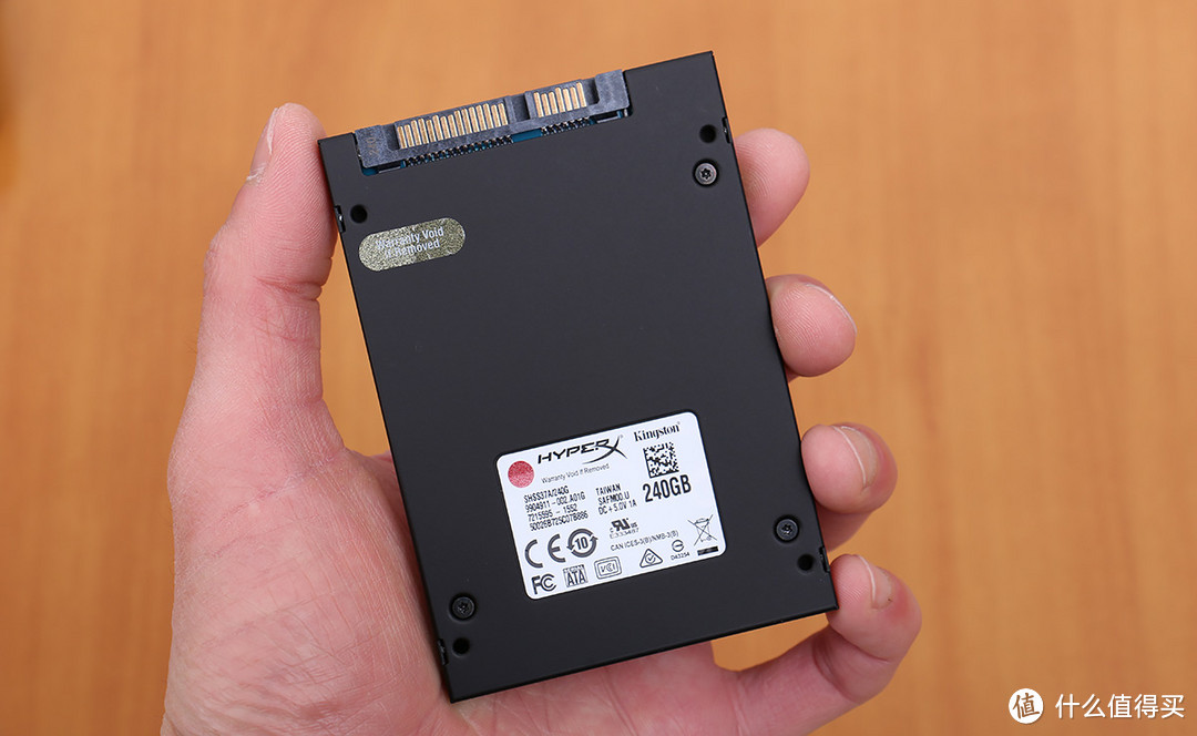 人人都能玩转固态盘!入手金士顿 HyperX SAVAGE SSD(po主从头到尾教你拆机分区装系统)