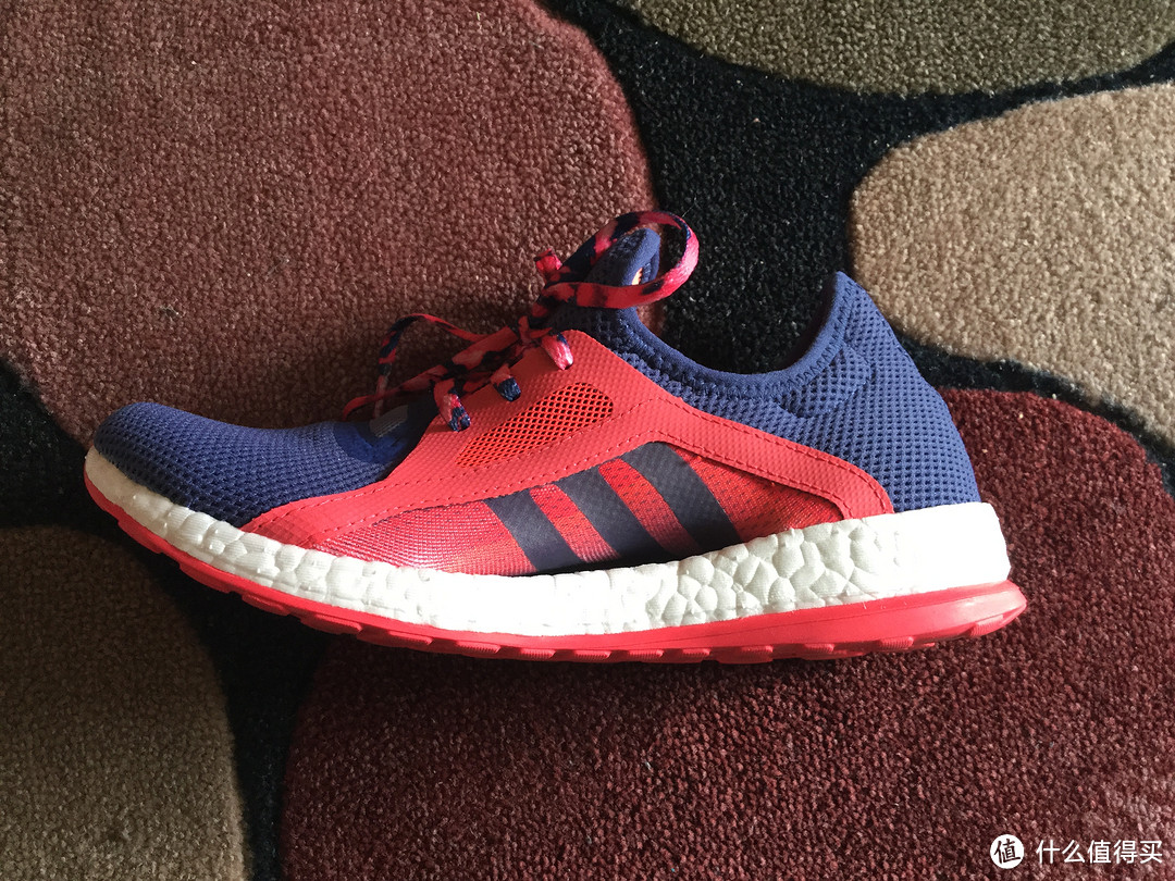 专为女性而生：adidas 阿迪达斯  pureboost x 女子跑步鞋