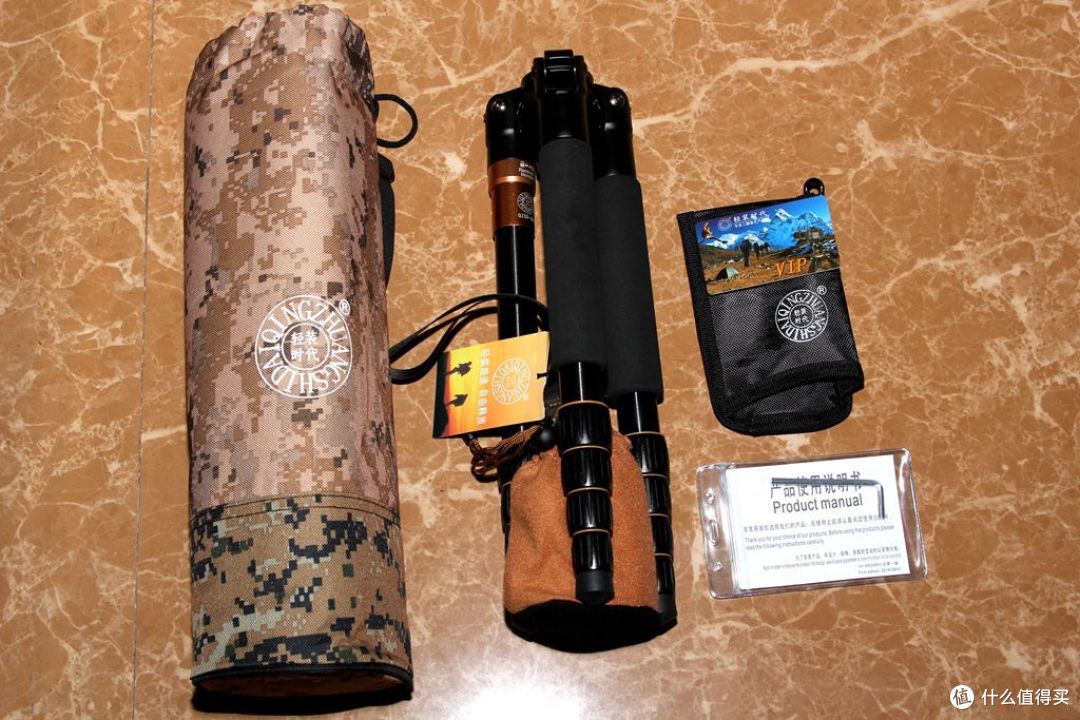 性价比不错的 轻装时代 Q666 三脚架 开箱测评