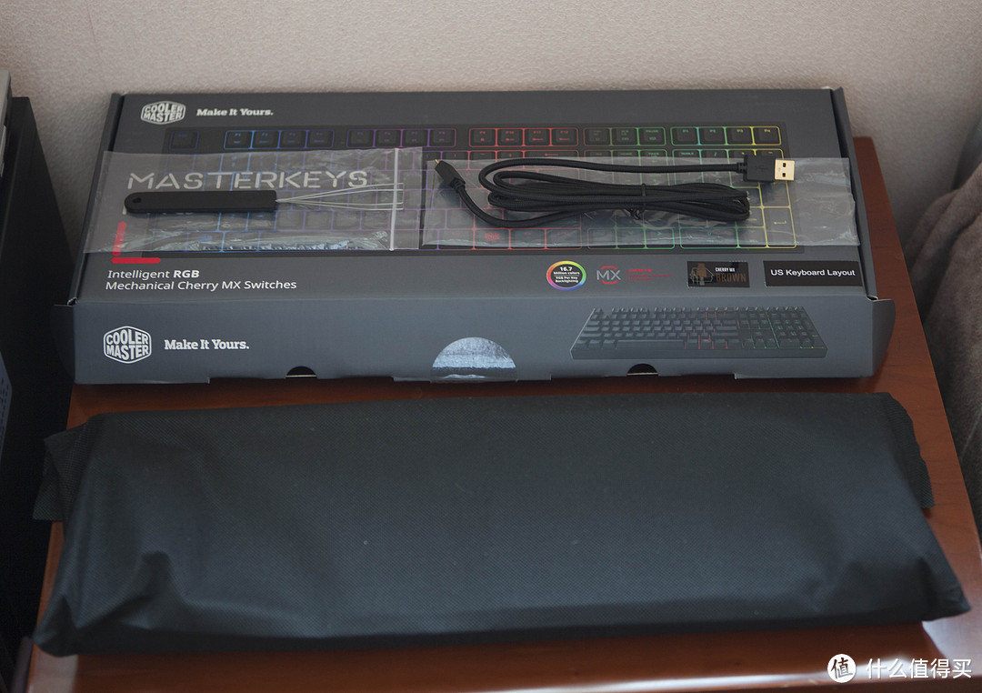 属于我的杀马特风-酷冷至尊 MasterKeys Pro L RGB 机械键盘 开箱