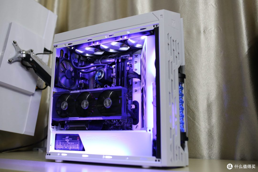 放毒:HKC 惠科 Q320 显示器& Loctek 乐歌 D7A 显示器支架 上桌体验