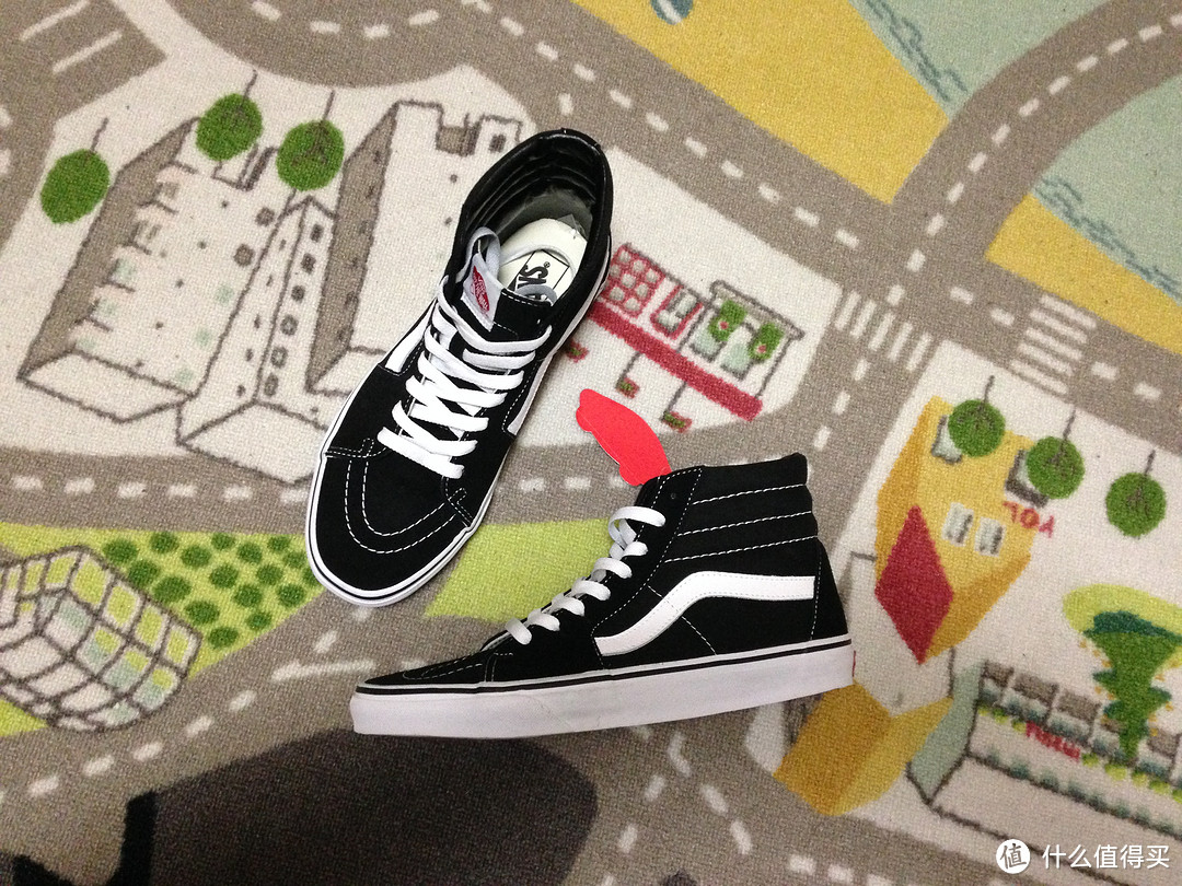 我要的魔鬼步伐！VANS SK8-HI经典黑白配色滑板鞋