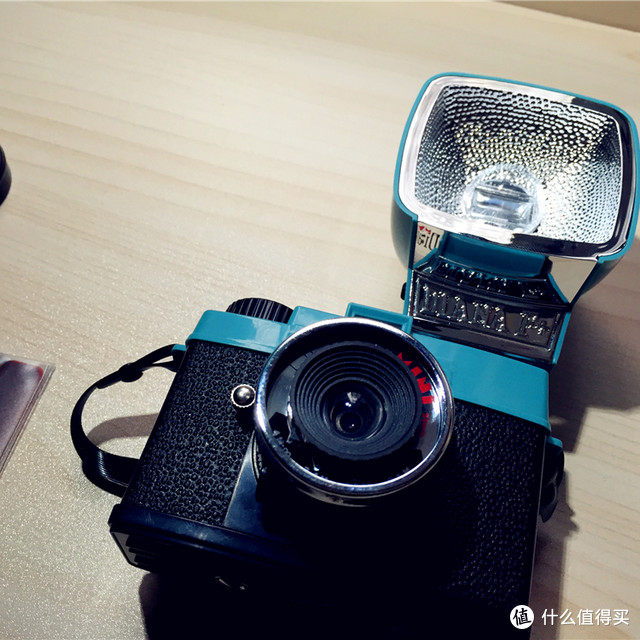 #本站首晒# 很好看，但不那么人性化 — lomo Diana F+ 120 F+ 戴安娜 120胶卷相机