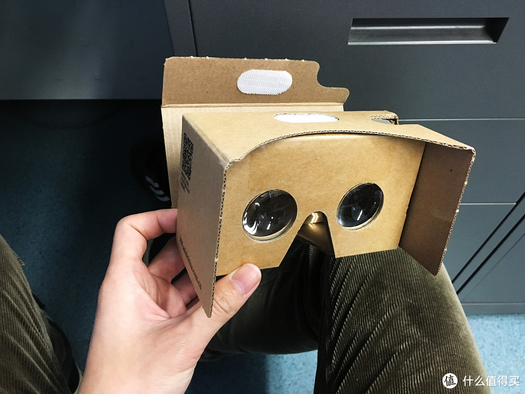 托值友的福，MINI vr 眼镜开箱