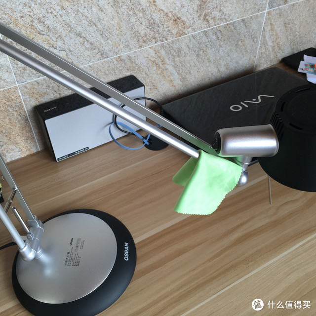 OSRAM 欧司朗柏林卤素台灯开箱