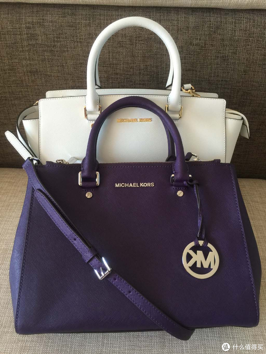 Macy's 梅西购入：MICHAEL Michael Kors Sutton 中号杀手包