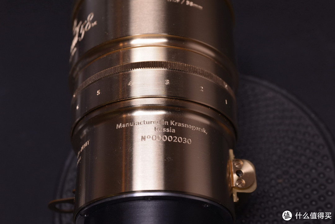 复刻经典：Petzval 匹兹瓦镜头 58mm F1.9 开箱