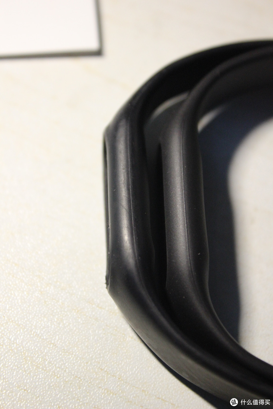 方便舒适够用——小米智能手环光感版开箱(附使用体验和apple watch心率对比)