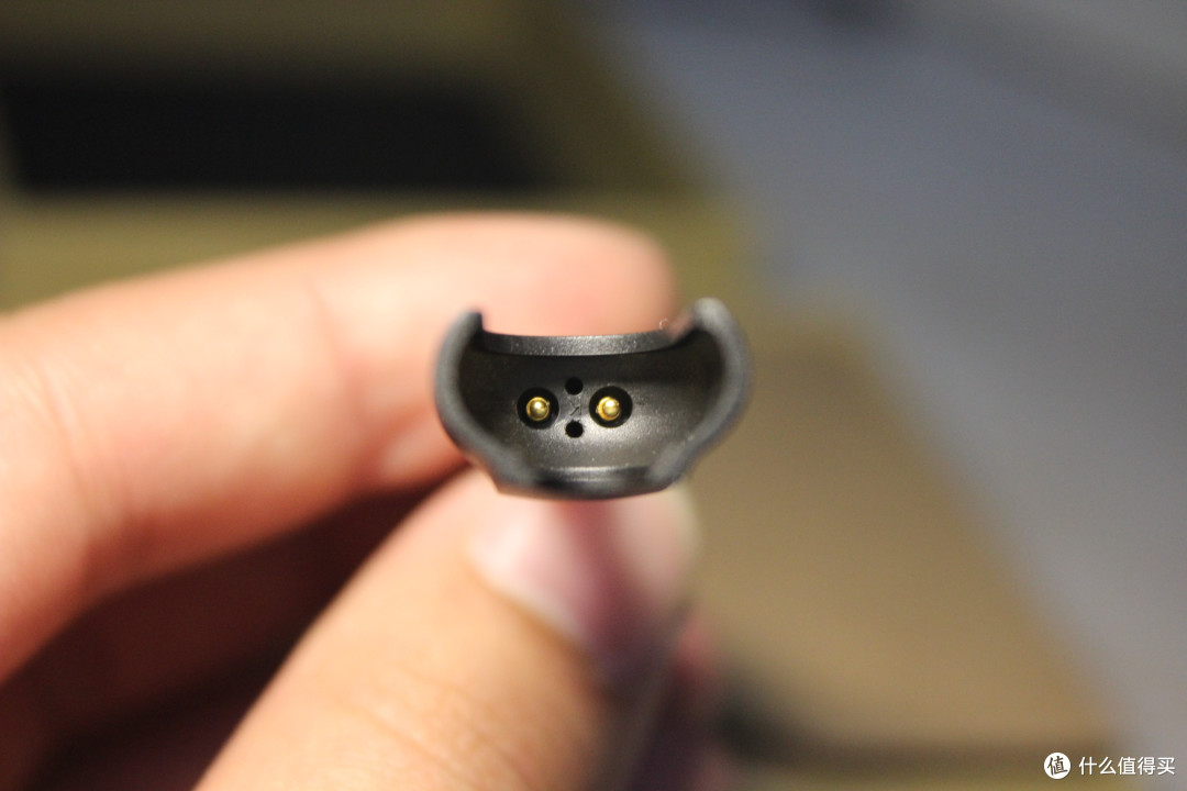 方便舒适够用——小米智能手环光感版开箱(附使用体验和apple watch心率对比)