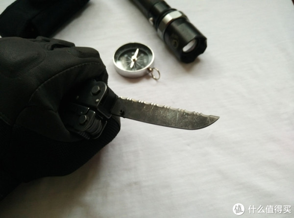 拆弹部队中所使用的工具钳——sog 索格 b61