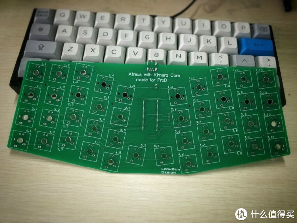 折腾无止尽 篇一:DIY40%人体工学迷你机械键盘-Atreus with Kimera Core