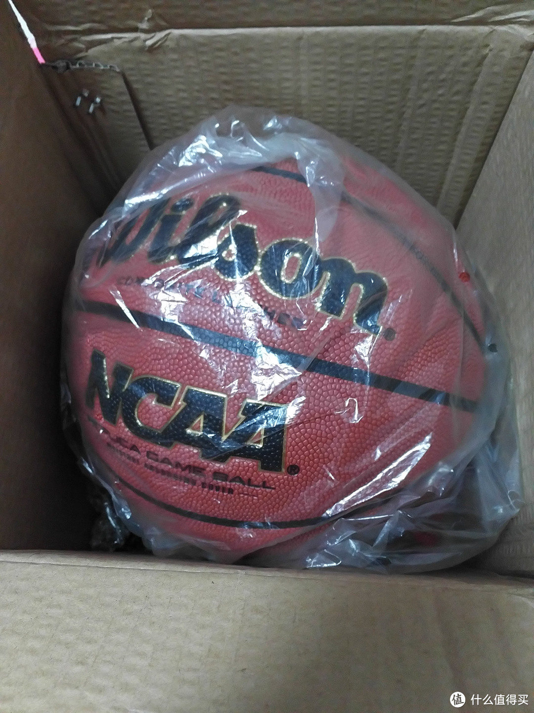 Wilson 威尔胜 WTB0730 NCAA solution复刻版篮球开箱